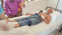 বোয়ালমারীতে ব্যবসায়ীকে কুপিয়ে জখম