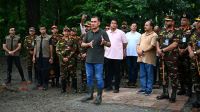 সেনাবাহিনীর গ্রীষ্মকালীন প্রশিক্ষণ মহড়া পরিদর্শনে তারেক রহমান
