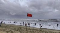 চার সমুদ্রবন্দরে ৩ নম্বর সতর্ক সংকেত বহাল