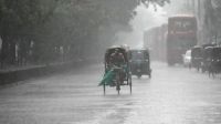 ৮ জেলায় ঝড়বৃষ্টির আভাস, নদীবন্দরে সতর্কবার্তা