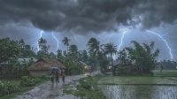 ঢাকাসহ দেশের ৫ অঞ্চলে ঝড়ের পূর্বাভাস