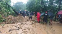 গত ৪ দিনে পাহাড়ধসে ৩০ জনের মৃত্যু 
