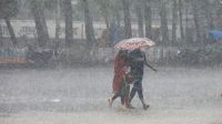 অতি ভারী বর্ষণ হতে পারে যেসব অঞ্চলে