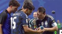 ইংল্যান্ডের ‘নকল’ ধরা পড়ল মেসিদের হাতে