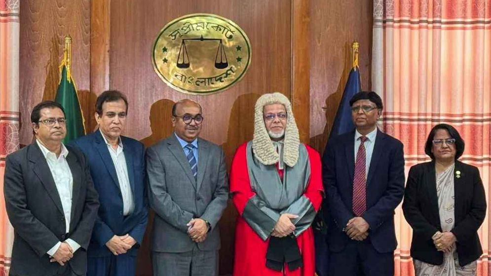 শপথ নিলেন পিএসসির নতুন চার সদস্য