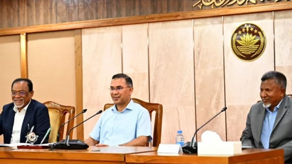 দেশ ও মানুষের কল্যাণে দায়িত্বশীলতার সঙ্গে কাজ করুন: ইউএনওদের প্রধানমন্ত্রী