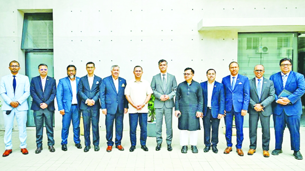 বিনিয়োগের পরিবেশ অনুকূল