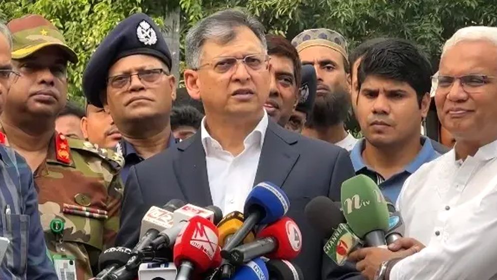 ‘চাঁদাবাজদের সঙ্গে পুলিশ জড়িত থাকলে তাদের তালিকাও হচ্ছে’