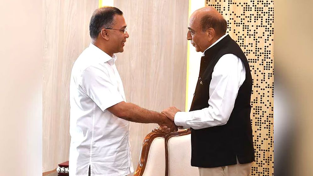 প্রধানমন্ত্রীর সঙ্গে প্রথম সৌজন্য সাক্ষাৎ ভারতীয় হাইকমিশনার ত্রিবেদীর