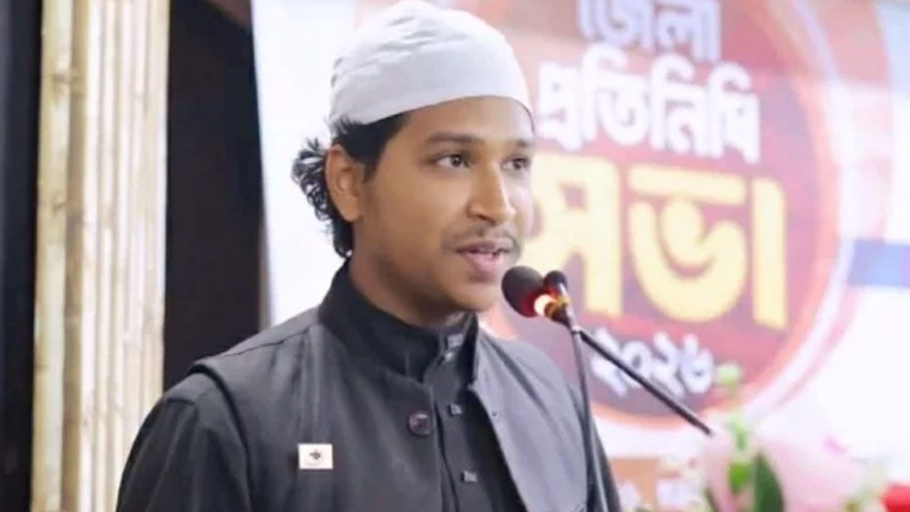 তরুণীর বাড়িতে আপত্তিকর অবস্থায় আটক ইসলামী ছাত্র আন্দোলনের নেতা, সমাধান বিয়েতে 