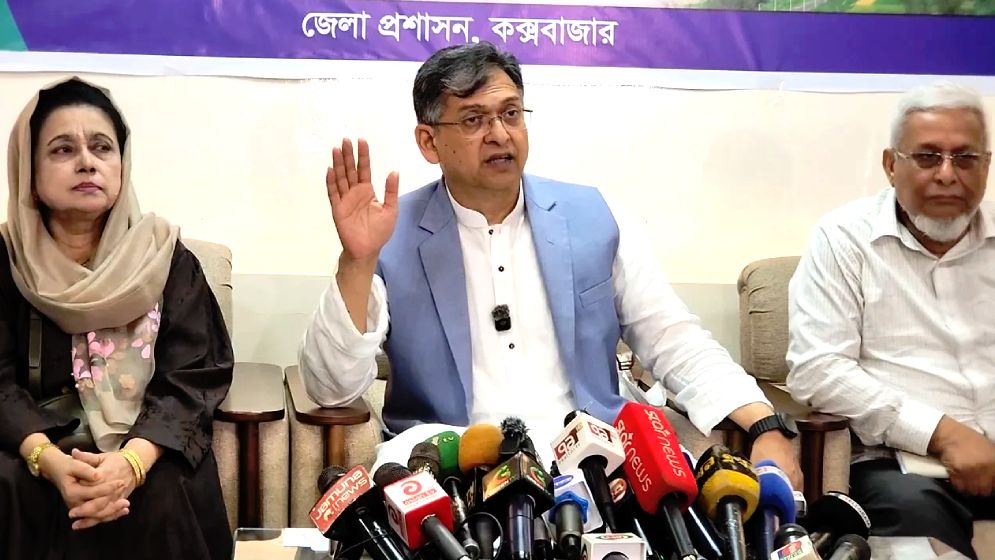 মাদক ব্যবসায়ীদের তালিকা করা হচ্ছে