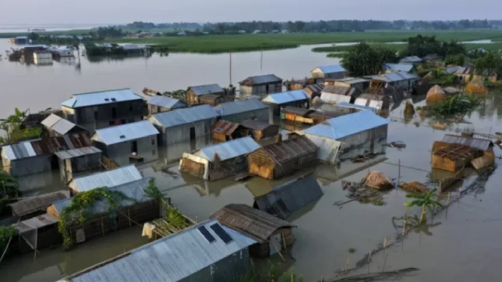  দেশের আটটি জেলায় বন্যার  আশঙ্কা
