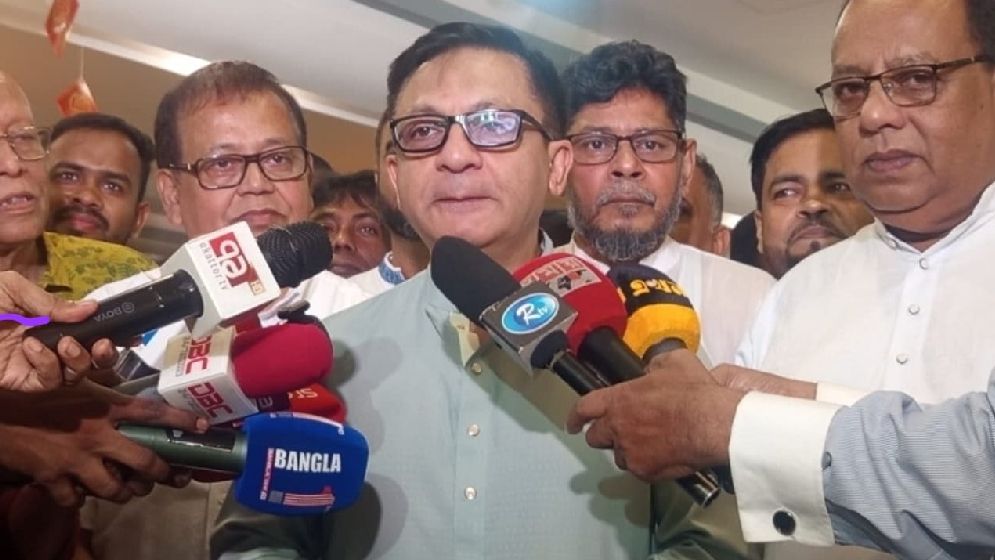 জ্বালানি সংকট কাটাতে অবকাঠামো উন্নয়নে সময় দিতে হবে: বাণিজ্যমন্ত্রী