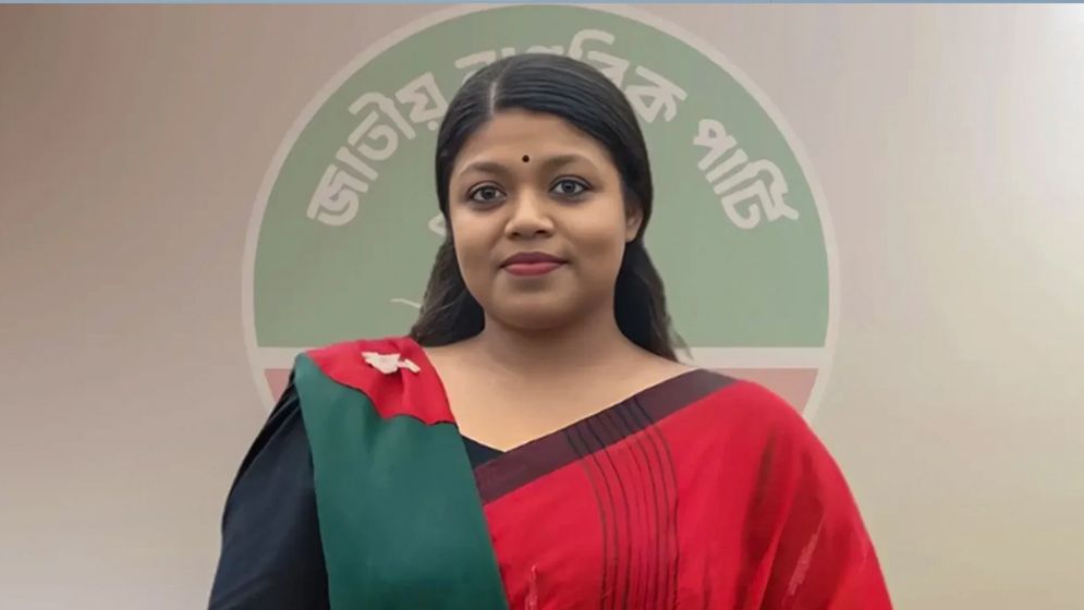 সরকারি ডকুমেন্টরির কড়া সমালোচনা করে যে বার্তা দিলেন নুসরাত