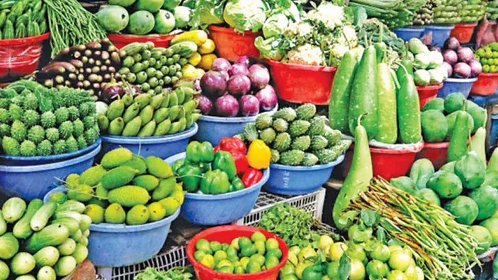 ৮০ টাকার নিচে মিলছে না কোনো সবজি