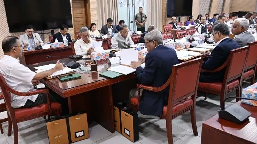 মন্ত্রিসভায় রদবদল, কোন বার্তা দিল সরকার
