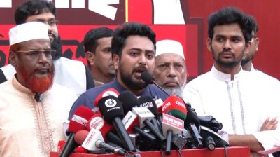 গণভোটের অধিকার চুরি করেছে সরকার: নাহিদ ইসলাম