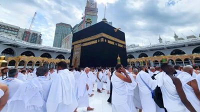 অনুমোদনহীন প্রতিষ্ঠানের হজ সংবর্ধনা অনুষ্ঠান বন্ধের নির্দেশ ধর্ম মন্ত্রণালয়ের