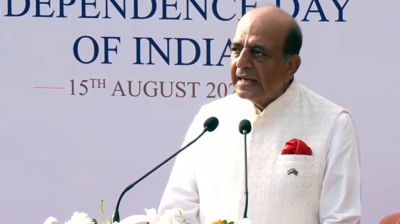 পারস্পরিক সহযোগিতায় বাংলাদেশ-ভারতের সম্পর্ক আরও সমৃদ্ধ হচ্ছে: দীনেশ ত্রিবেদী