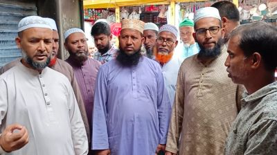 অগ্নিকাণ্ডে ক্ষতিগ্রস্ত ব্যবসায়ীদের পাশে জামায়াত