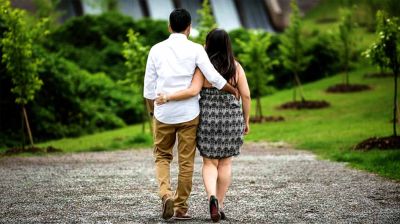 আজ প্রেমিকা দিবস, জানুন সঙ্গীকে খুশি করার ৭ উপায়