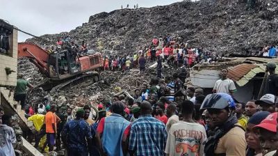 গিনিতে ময়লার স্তূপ ধসে নিহত ৩০