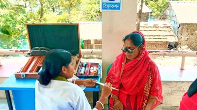 পাইকগাছায় চক্ষু ক্যাম্প, বিনা মূল্যে চিকিৎসা পেলেন ৩৫৫ জন রোগী