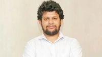 নিজস্ব মব না থাকলে মাইর একটাও মাটিতে পড়বে না