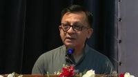 জ্বালানি সংকট কাটাতে সময় লাগবে: বাণিজ্যমন্ত্রী
