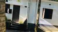 জমি নিয়ে বিরোধে পরিবারকে একঘরে করার অভিযোগ
