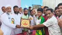 তিন ম্যাচে ৮ উইকেট, নতুন কুঁড়ির সেরা শামীমকে সংবর্ধনা