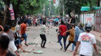 আলিয়া মাদ্রাসায় ছাত্রদল-ছাত্রশিবির সংঘর্ষ