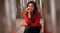 ভক্তদের ভালোবাসায় জন্মদিনে মুগ্ধ তটিনী