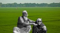 সম্পত্তি দান করলেও আজীবন ভোগ করতে পারবেন বাবা-মা