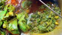 রান্নার সময় সেই গরুর মাংস সবুজ হওয়ার কারণ যা ছিলো  
