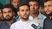 ‘হারিকেন সামনে, পেছনে ফ্যান’ তারেক রহমানের মন্তব্যে যা বললেন আসিফ