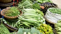 ৫০ টাকার নিচে আলু ছাড়া মিলছে না কোন সবজি