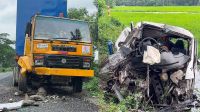লাশ নিয়ে বাড়ি ফেরার পথে অ্যাম্বুলেন্স-কাভার্ডভ্যান সংঘর্ষ, আশঙ্কাজনক চার