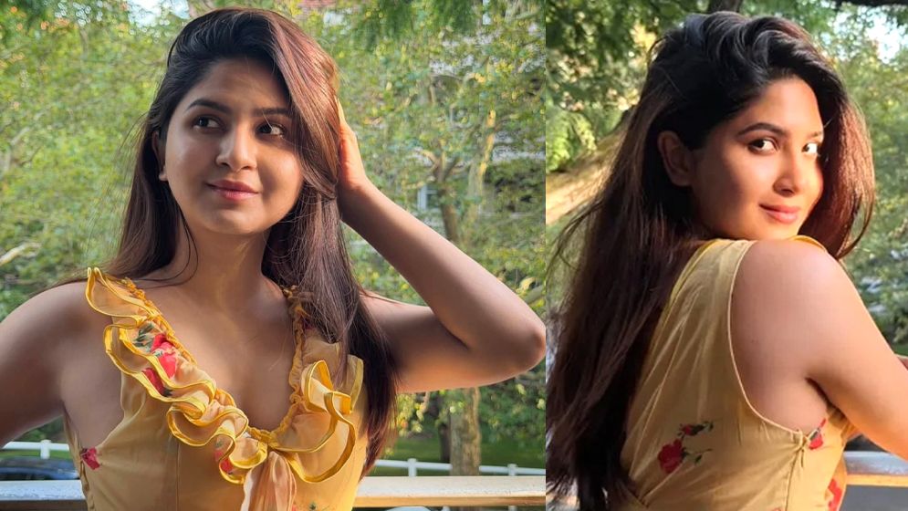 স্লিভলেস পোশাকে স্পর্শিয়া, মুহূর্তেই ভাইরাল