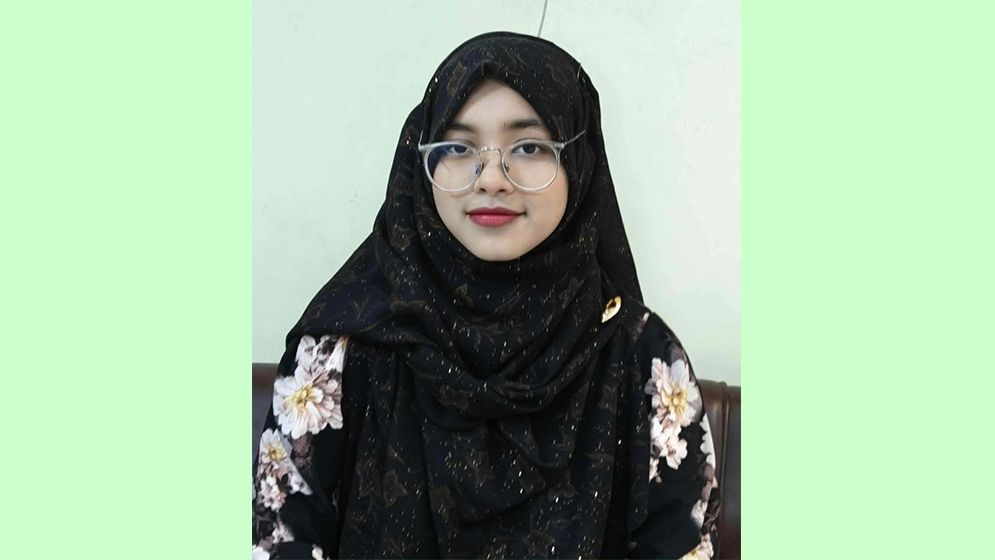 এসএসসিতে গোল্ডেন এ প্লাস পেলেন নাদিরা বিনতে জামান  