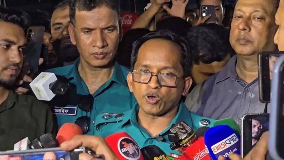 জাসদ কার্যালয় থেকে প্রায় ৩০০ জন হেফাজতে: পুলিশ