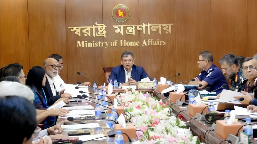 বিএনপিকে উদ্দেশ্যমূলকভাবে চাঁদাবাজ বললে বিচার জনগণের: স্বরাষ্ট্রমন্ত্রী