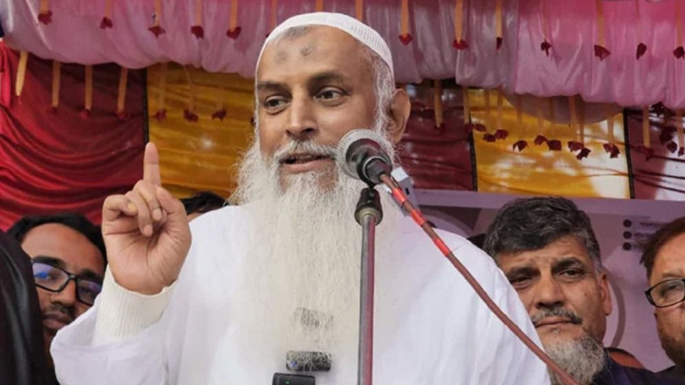 হাজিদের উদ্বৃত্ত টাকা ব্যাংক অ্যাকাউন্টে ফেরত যাবে: ধর্মমন্ত্রী  
