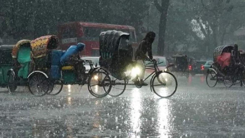 রাজধানীতে বৃষ্টি নিয়ে যে বার্তা