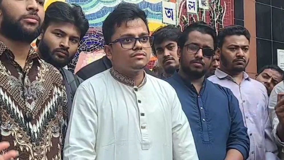 জিন্নাহর ছবি কেন রাখা হয়েছে, ব্যাখ্যা দিলেন ডাকসু জিএস