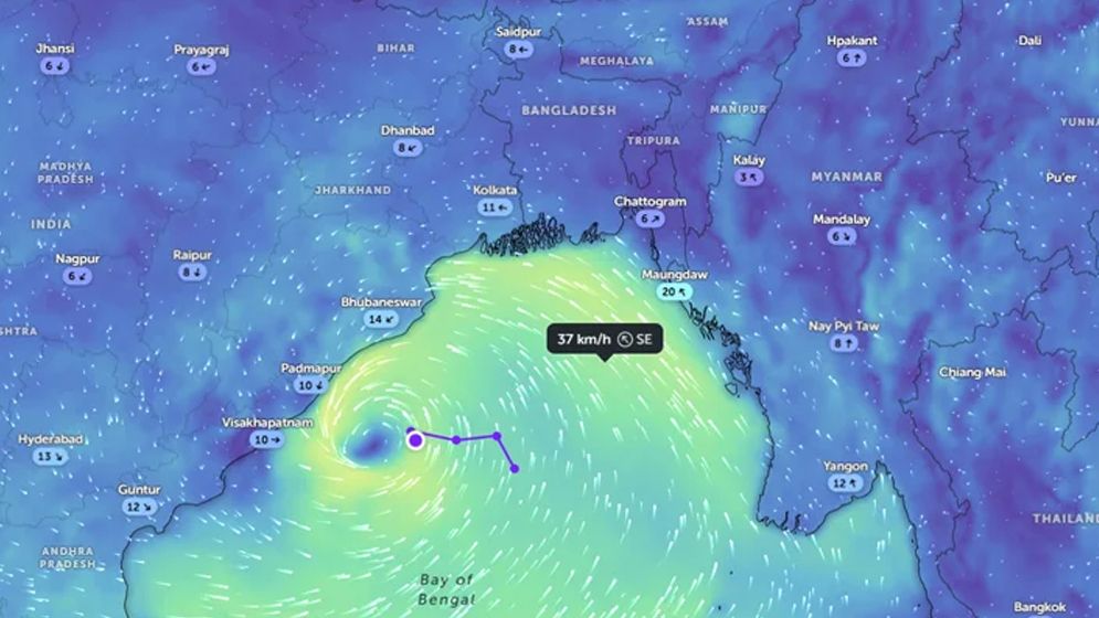 বঙ্গোপসাগরে নিম্নচাপ, আঘাত হানবে যখন