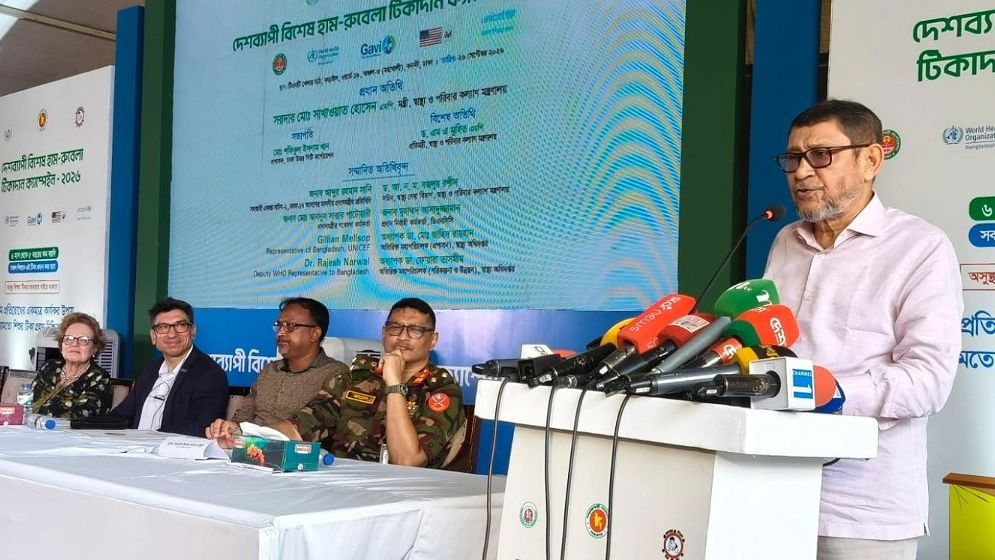 হাজারো শিশুমৃত্যুর জন্য দুই সরকারকে দায়ী করলেন স্বাস্থ্যমন্ত্রী