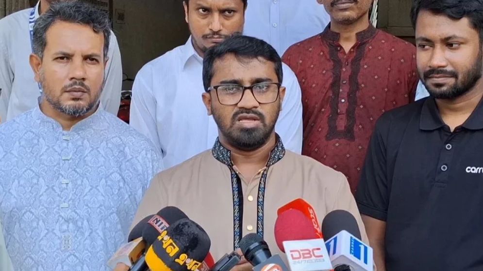  আ. লীগ ফিরলে জামায়াত নেতাদের ফাঁসি দেবে : রাশেদ খাঁন