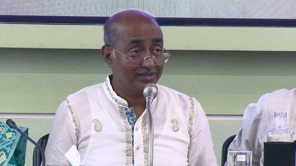 চাঁদাবাজি দমনে বিএনপি নেতাদের ছাড় নয়: আইনমন্ত্রী