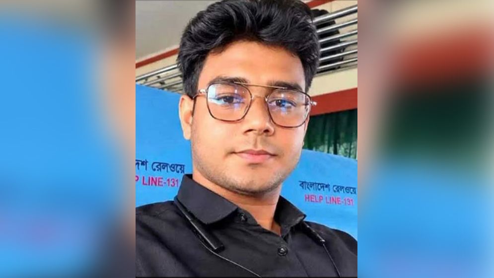 খুলনায় শিক্ষার্থীকে পিটিয়ে হত্যা মামলা, আসামি খুবির ৪ শিক্ষার্থী